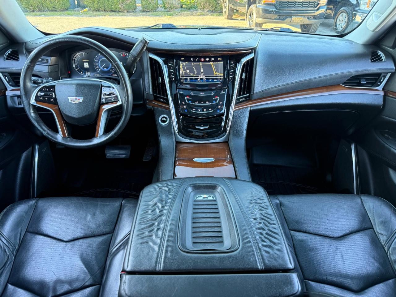 Cadillac Escalade ESV Luxury 4WD 2018