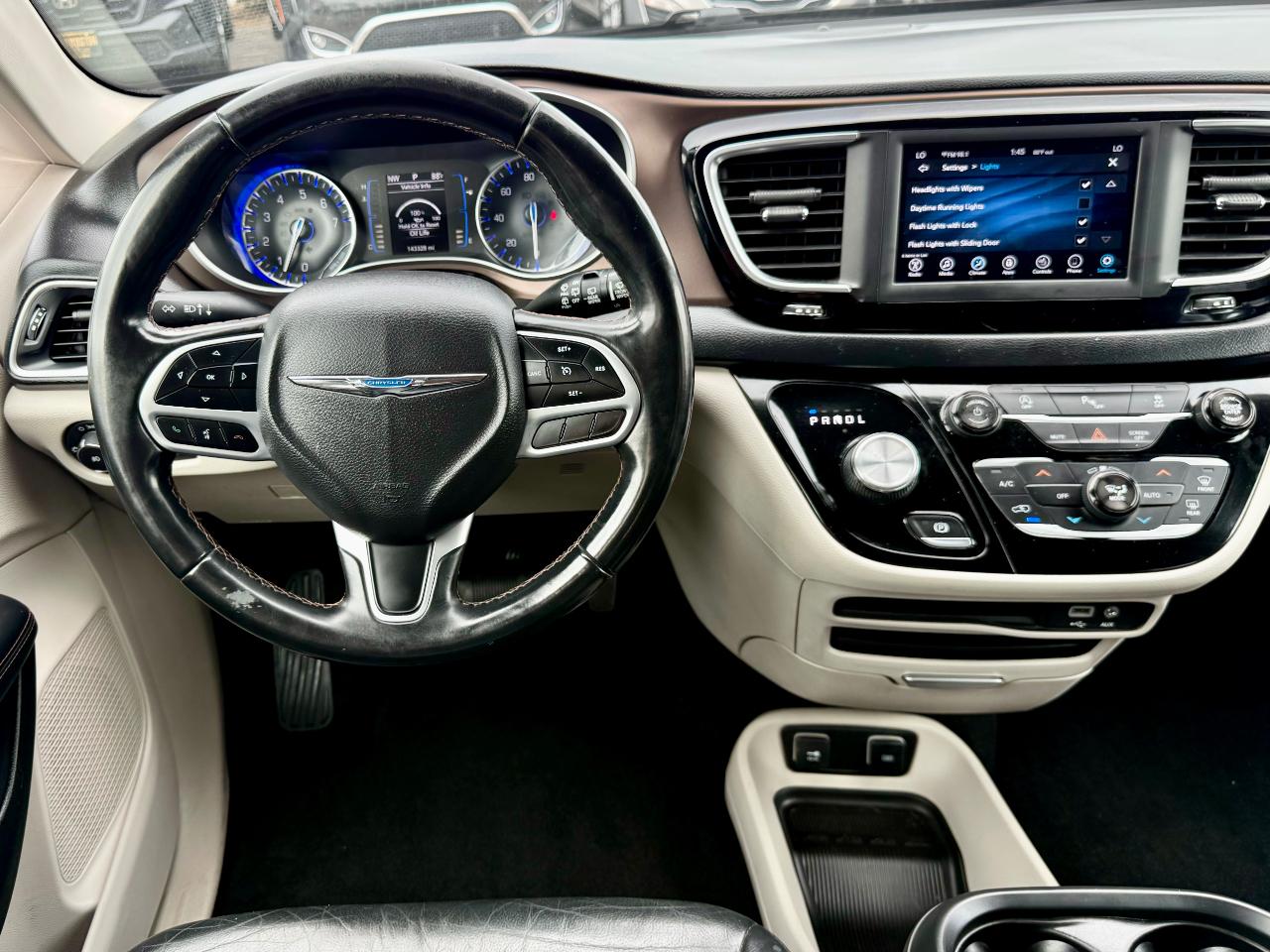 Chrysler Pacifica Touring-L 2018