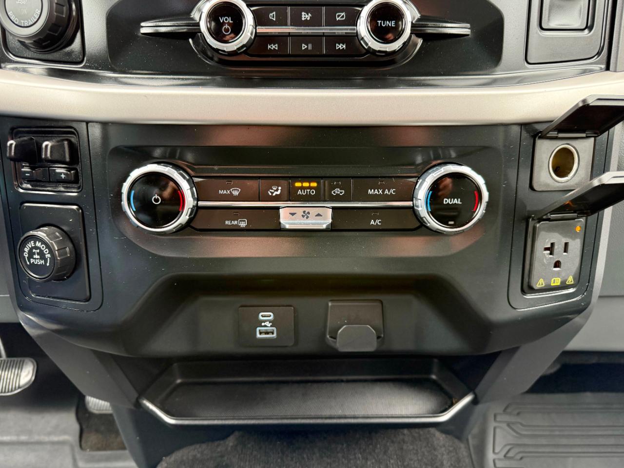Ford F-150  2022