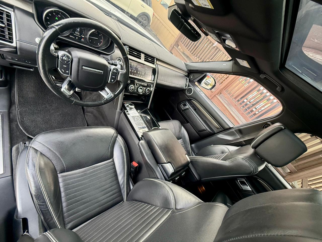 Land Rover Discovery HSE Luxury Td6 2017