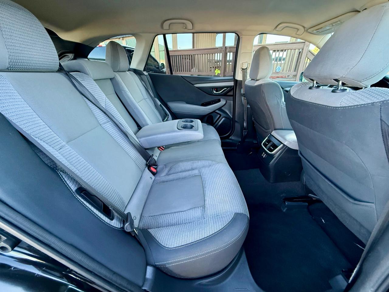 Subaru Outback Premium 2024