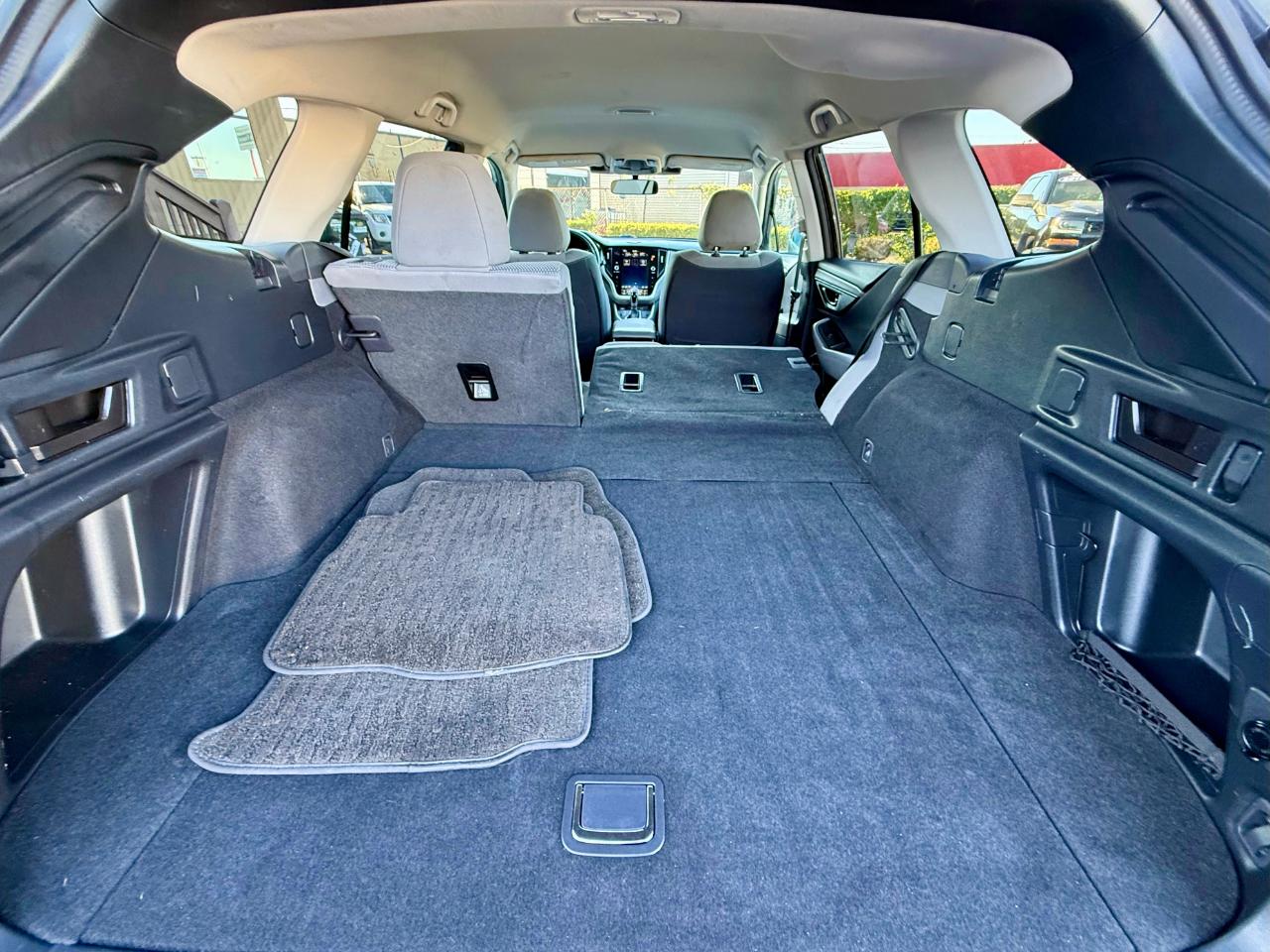Subaru Outback Premium 2024