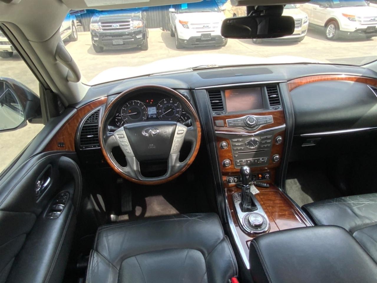 Infiniti QX80 4WD 4dr 2015