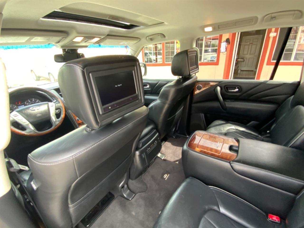 Infiniti QX80 4WD 4dr 2015