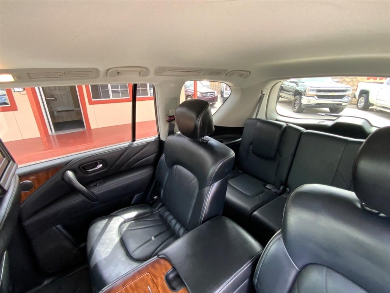 Infiniti QX80 4WD 4dr 2015