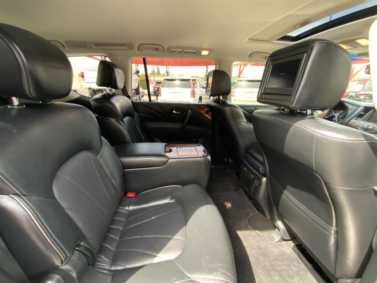 Infiniti QX80 4WD 4dr 2015