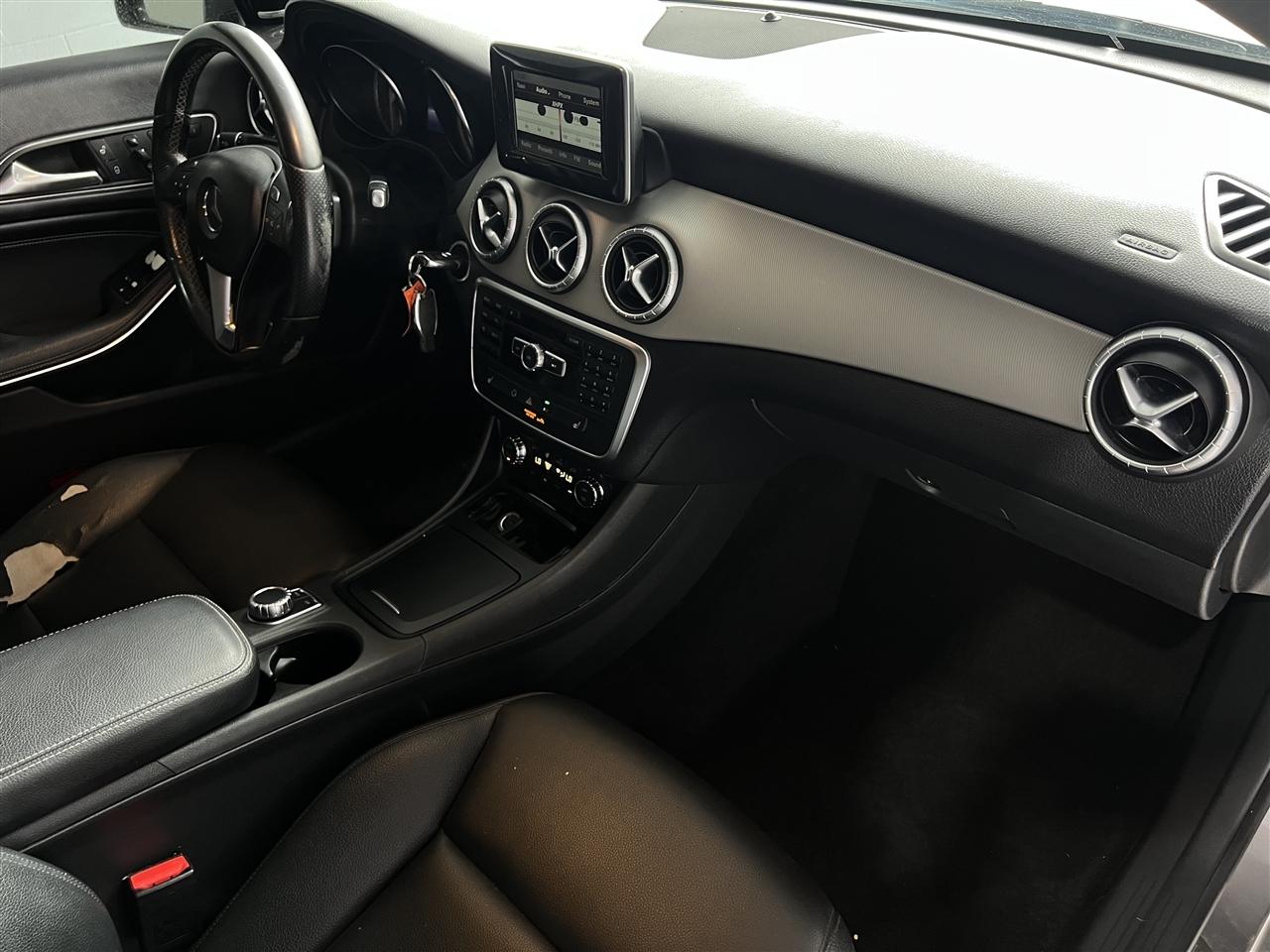 Mercedes-Benz CLA-Class CLA250 2014