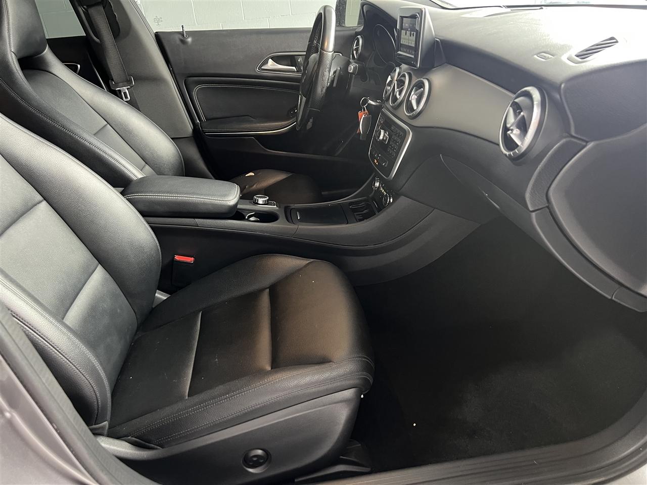 Mercedes-Benz CLA-Class CLA250 2014