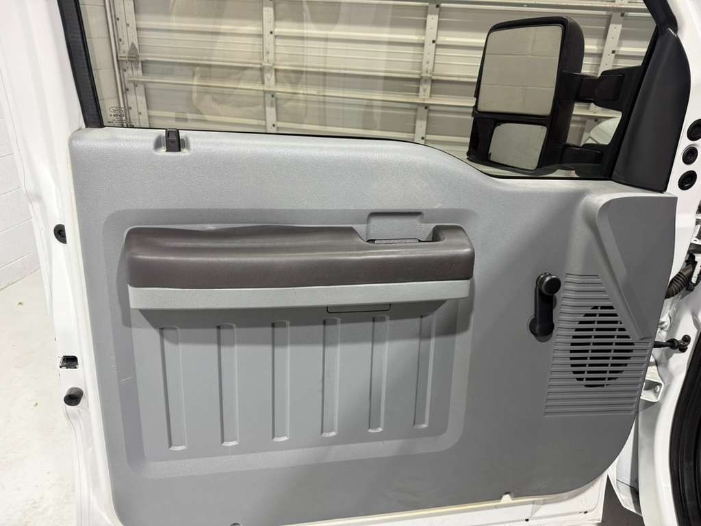 Ford F-250 SD XL 2WD 2016