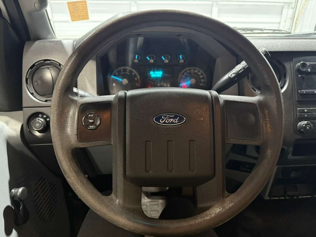 Ford F-250 SD XL 2WD 2016