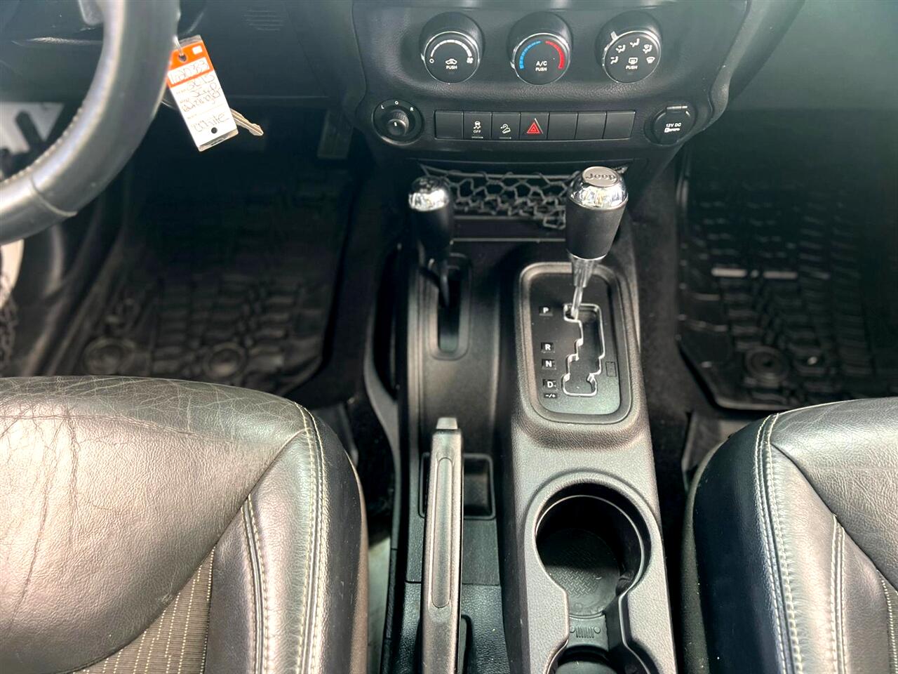 Jeep Wrangler Unlimited Sport 4WD 2015 Jeep Wrangler Unlimited Sport 4WD 2015