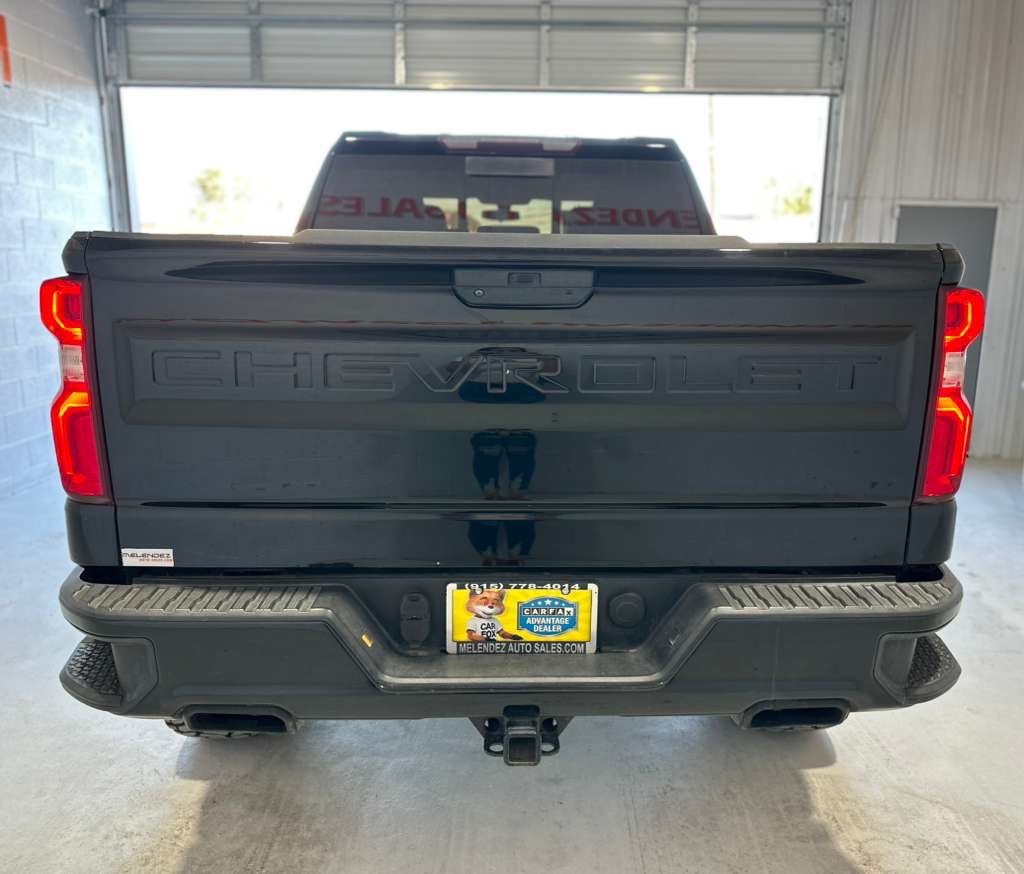 Chevrolet Silverado 1500 RST Crew Cab 4WD 2021 Chevrolet Silverado 1500 RST Crew Cab 4WD 2021