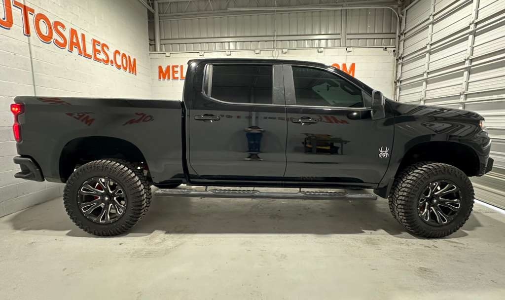 Chevrolet Silverado 1500 RST Crew Cab 4WD 2021 Chevrolet Silverado 1500 RST Crew Cab 4WD 2021