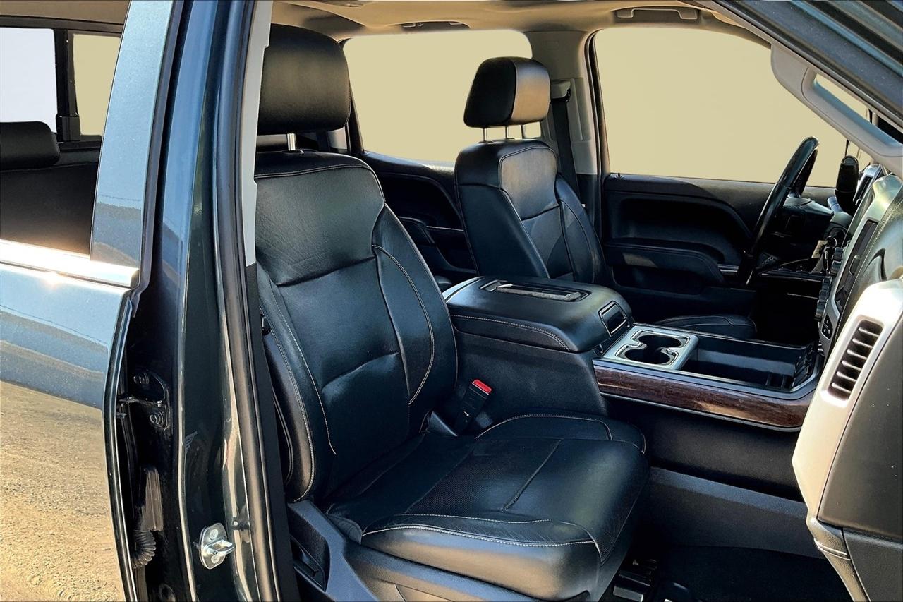 GMC Sierra 1500 SLT Crew Cab Long Box 4WD 2018
