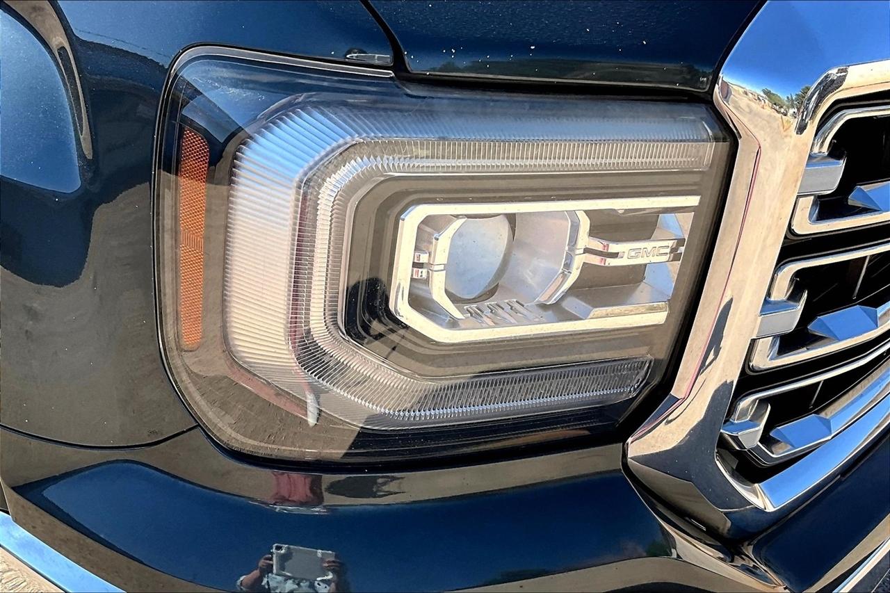 GMC Sierra 1500 SLT Crew Cab Long Box 4WD 2018