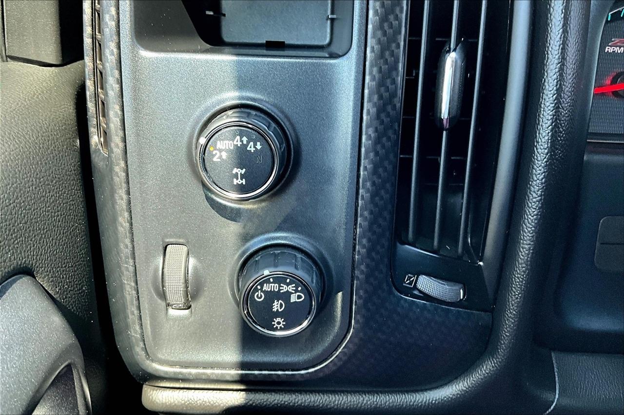 Chevrolet Silverado 1500 LT Crew Cab 4WD 2018