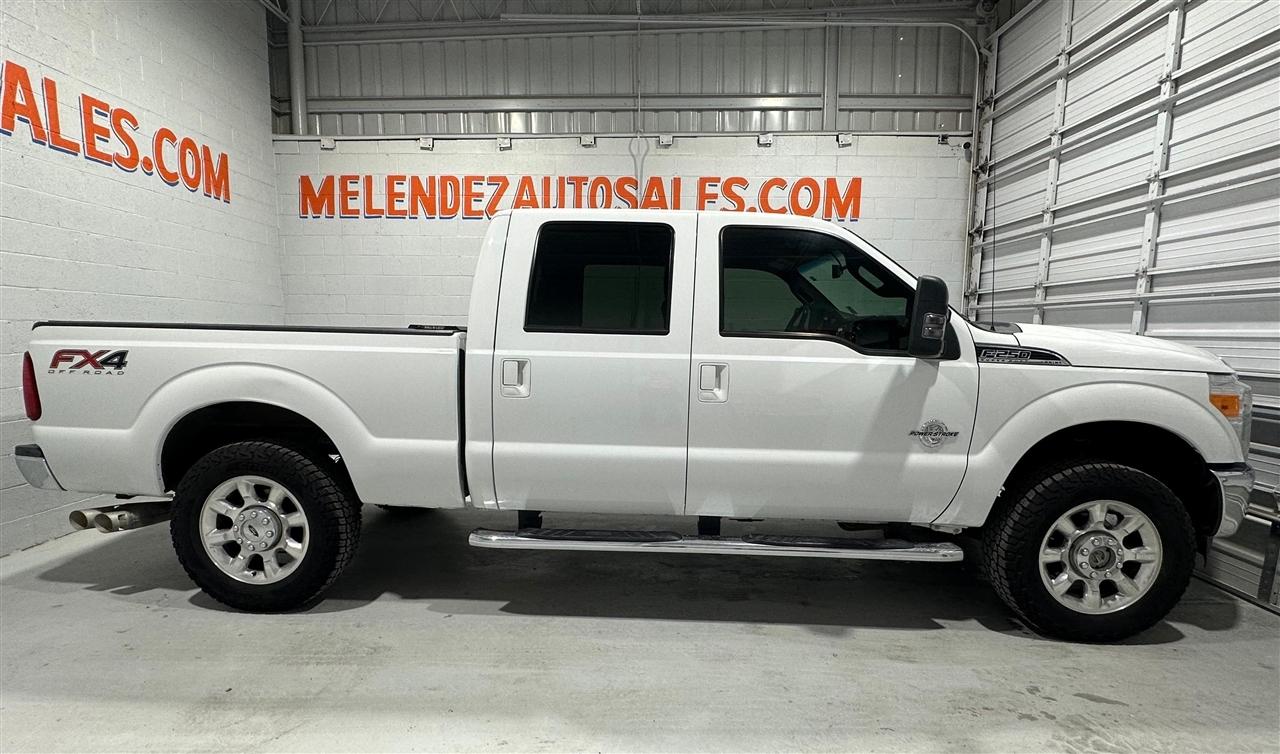 Ford F-250 SD XL Crew Cab 4WD 2012