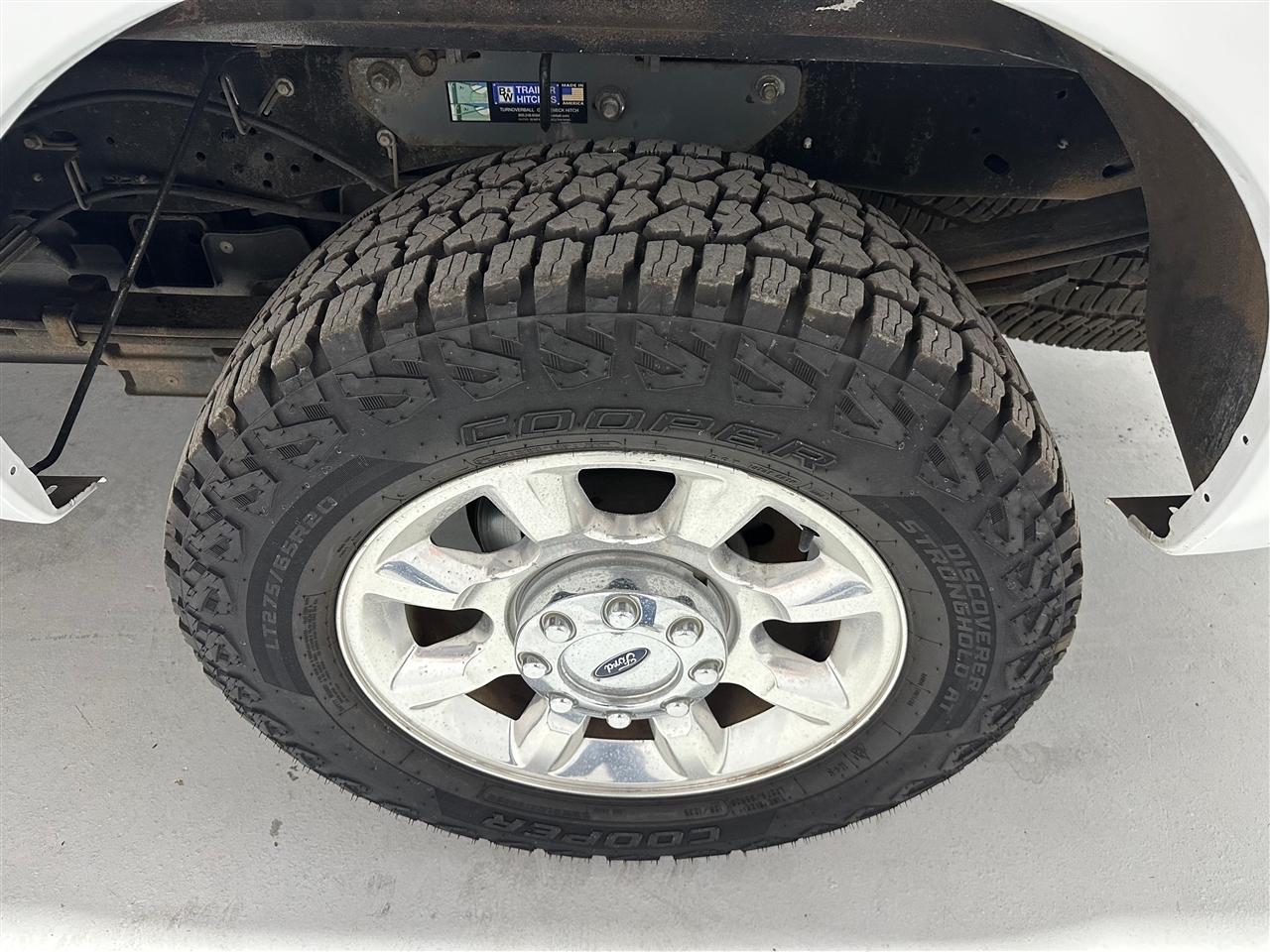 Ford F-250 SD XL Crew Cab 4WD 2012