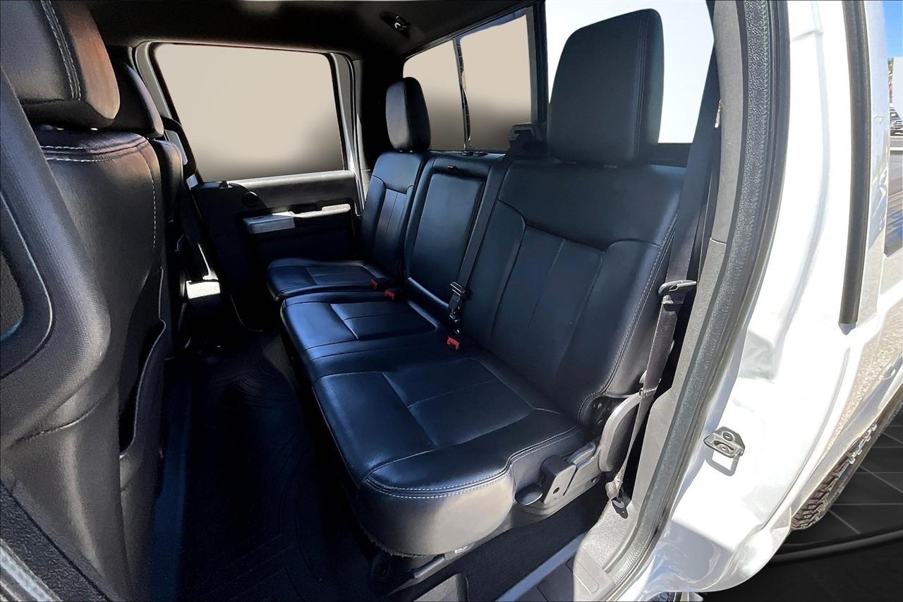 Ford F-250 SD XL Crew Cab 4WD 2012