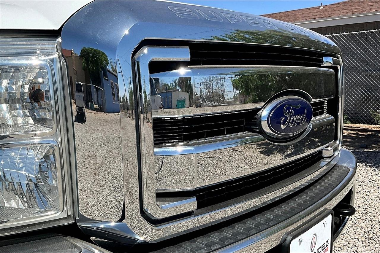 Ford F-250 SD XL Crew Cab 4WD 2012