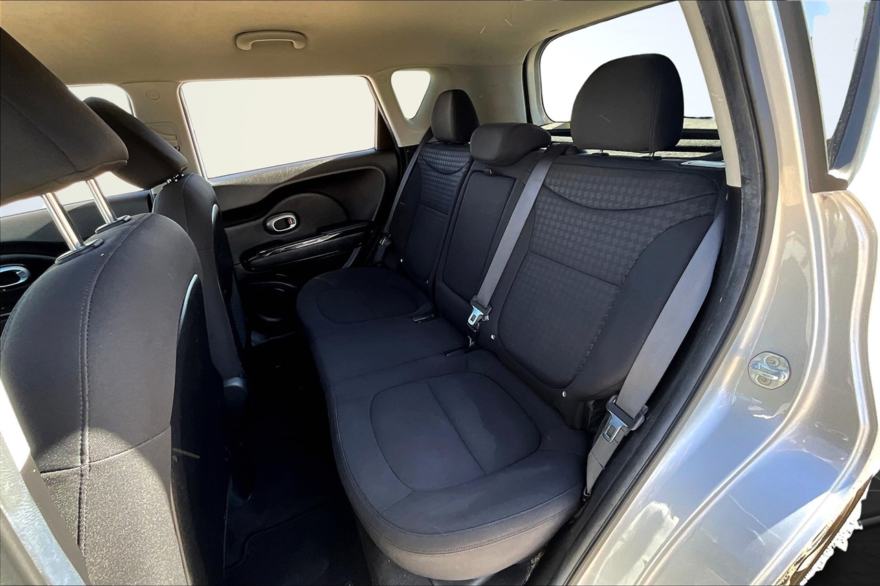 Kia Soul ! 2015 Kia Soul ! 2015