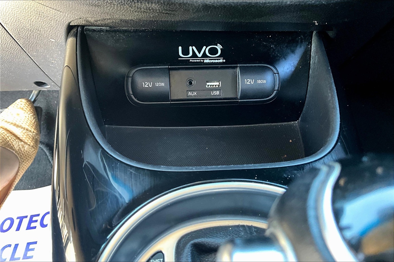 Kia Soul ! 2015 Kia Soul ! 2015