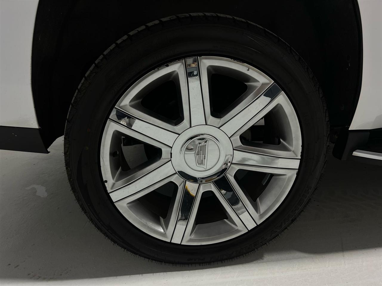 Cadillac Escalade Premium 4WD 2018