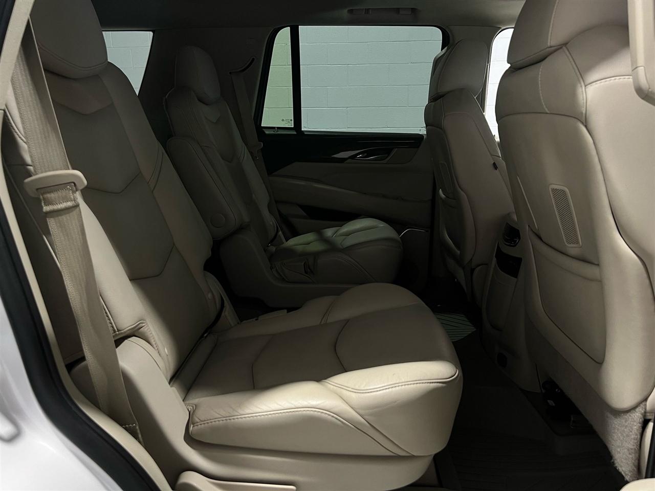 Cadillac Escalade Premium 4WD 2018