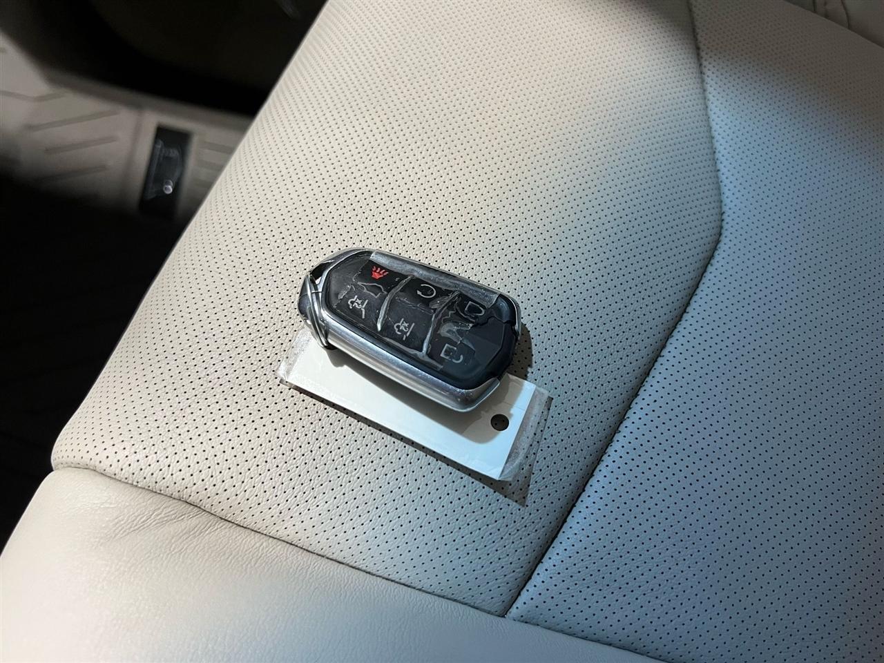 Cadillac Escalade Premium 4WD 2018