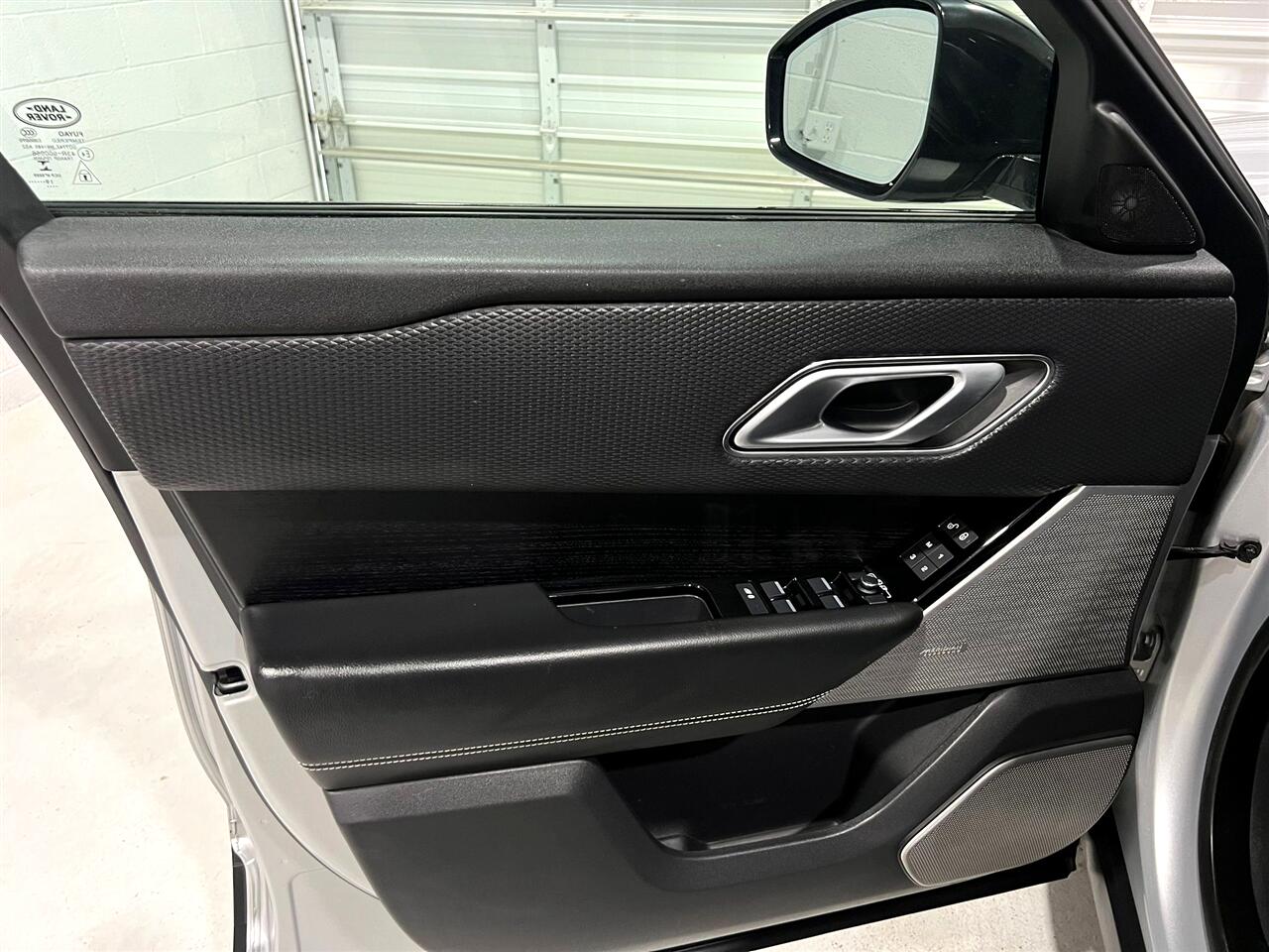 Land Rover Range Rover Velar P250 S 2020 Land Rover Range Rover Velar P250 S 2020