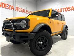 2021 Ford Bronco  2021 Ford Bronco