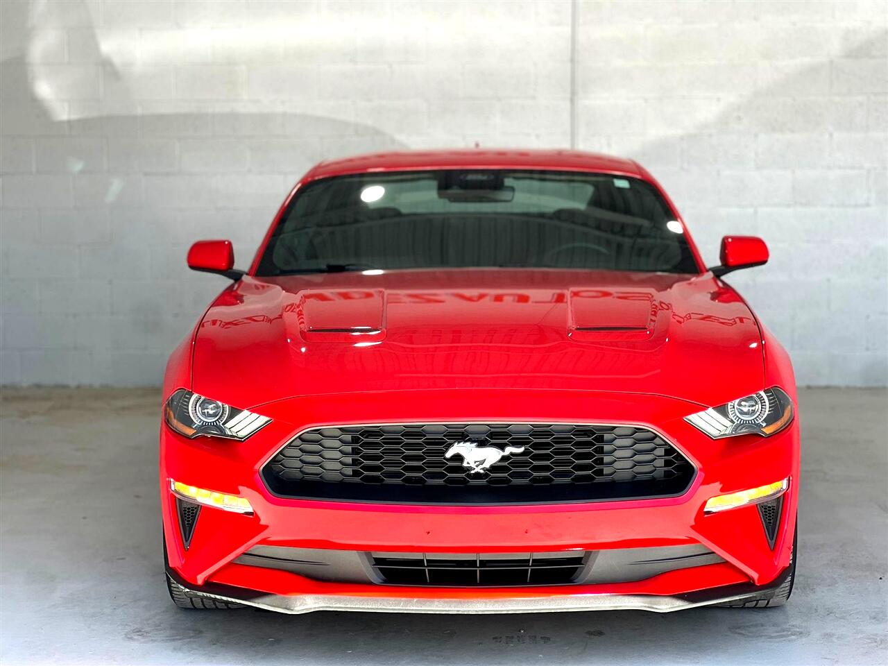 Ford Mustang EcoBoost Coupe 2021 Ford Mustang EcoBoost Coupe 2021