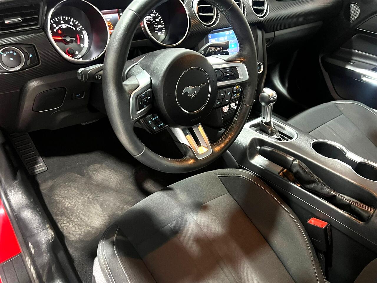 Ford Mustang EcoBoost Coupe 2021 Ford Mustang EcoBoost Coupe 2021