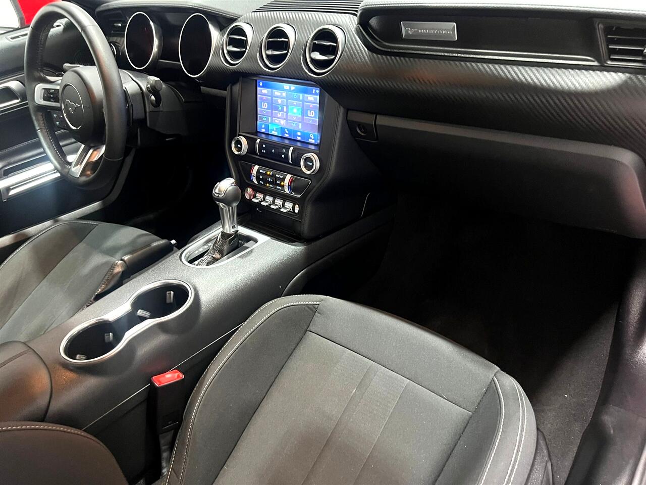 Ford Mustang EcoBoost Coupe 2021 Ford Mustang EcoBoost Coupe 2021