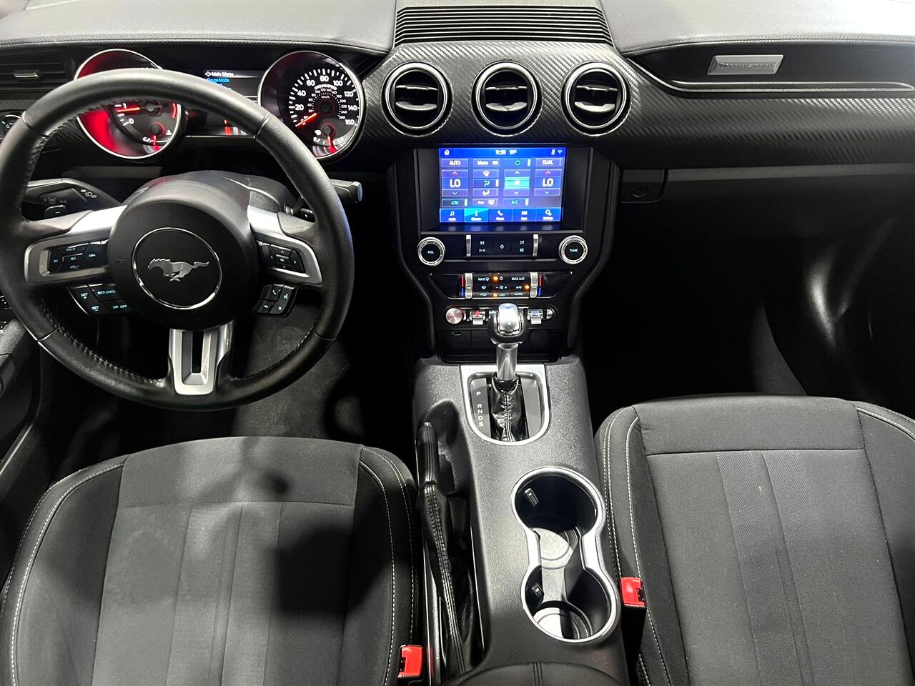 Ford Mustang EcoBoost Coupe 2021 Ford Mustang EcoBoost Coupe 2021