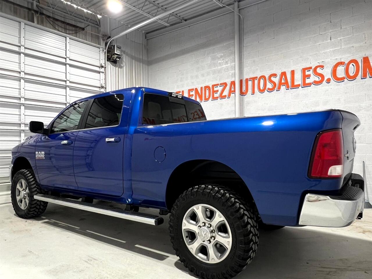 RAM 2500 SLT Crew Cab SWB 4WD 2018 RAM 2500 SLT Crew Cab SWB 4WD 2018