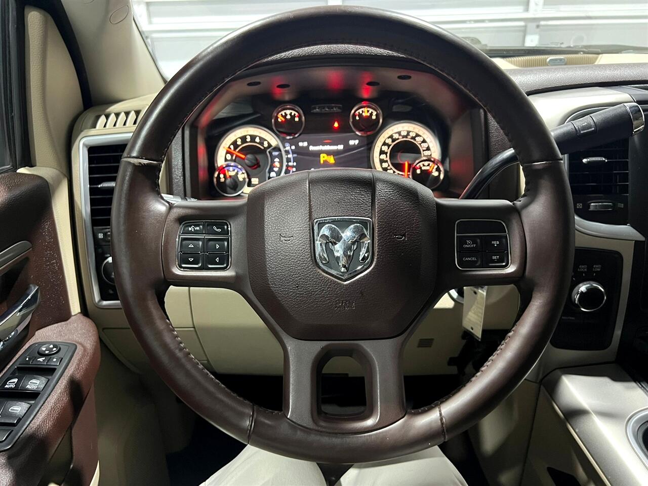 RAM 2500 SLT Crew Cab SWB 4WD 2018 RAM 2500 SLT Crew Cab SWB 4WD 2018