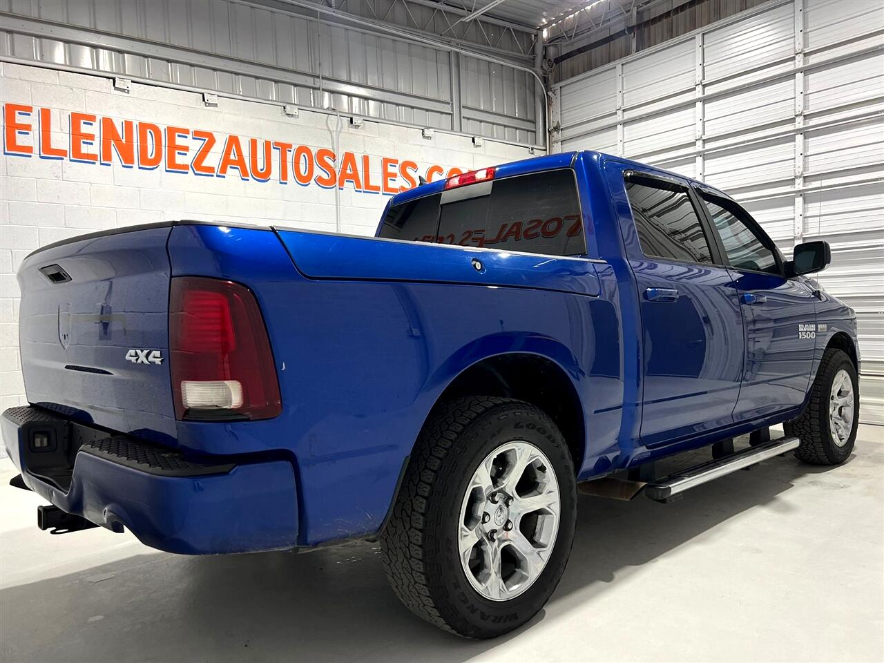 RAM 1500 Sport Crew Cab SWB 4WD 2017 RAM 1500 Sport Crew Cab SWB 4WD 2017