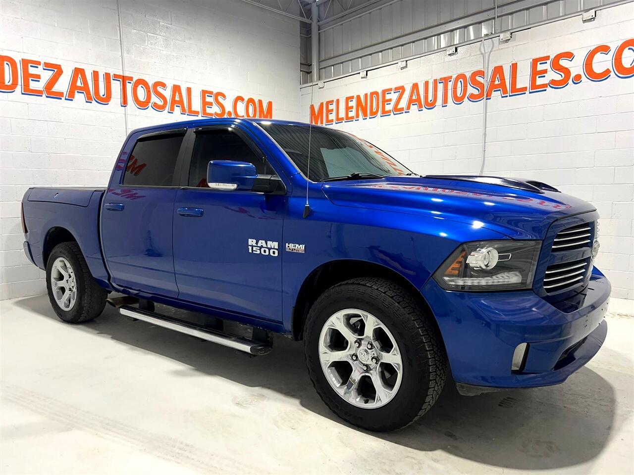 RAM 1500 Sport Crew Cab SWB 4WD 2017 RAM 1500 Sport Crew Cab SWB 4WD 2017