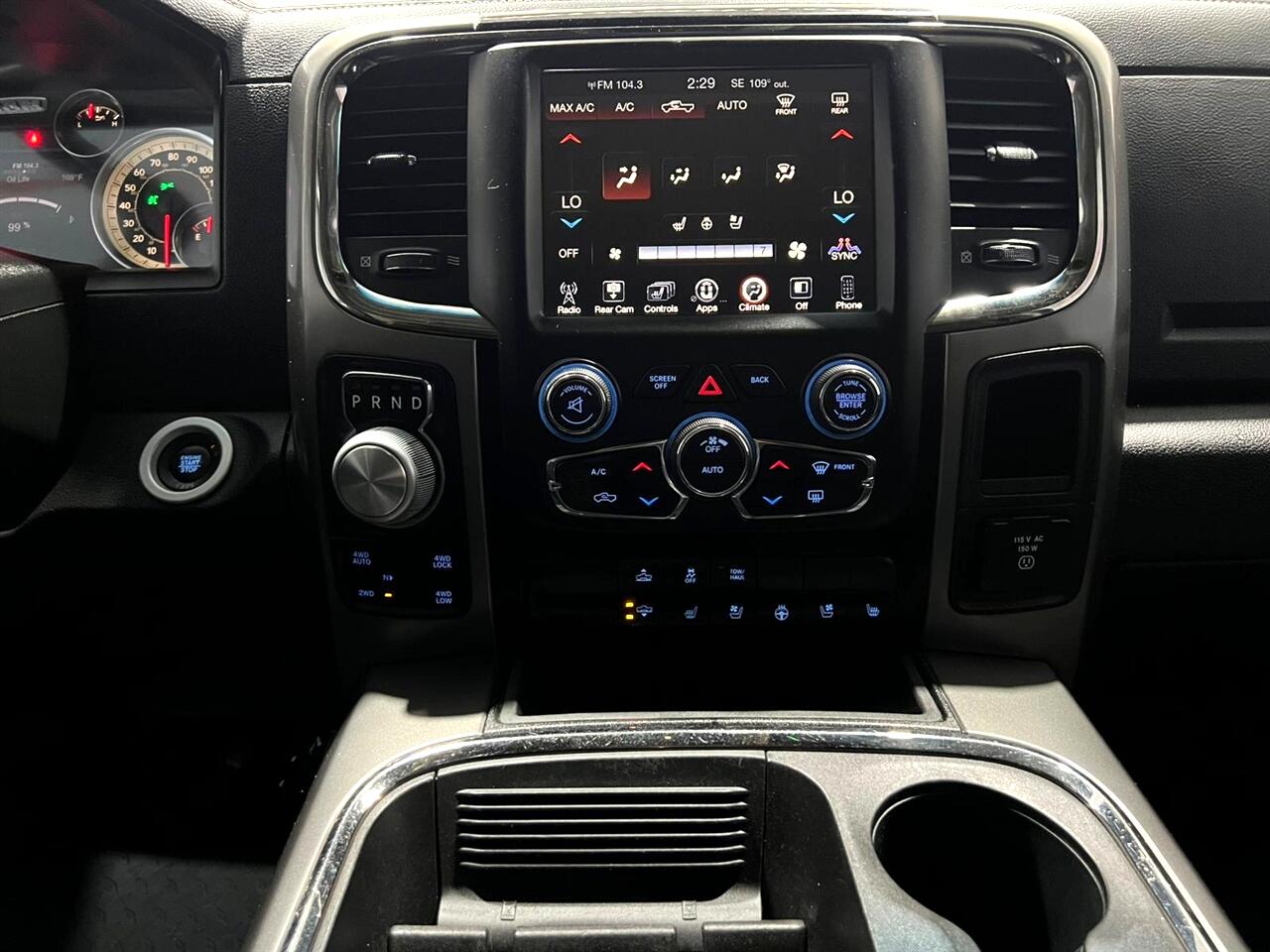 RAM 1500 Sport Crew Cab SWB 4WD 2017 RAM 1500 Sport Crew Cab SWB 4WD 2017