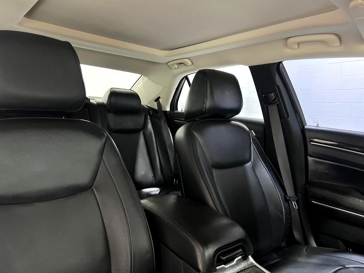 Chrysler 300 C RWD 2015 Chrysler 300 C RWD 2015