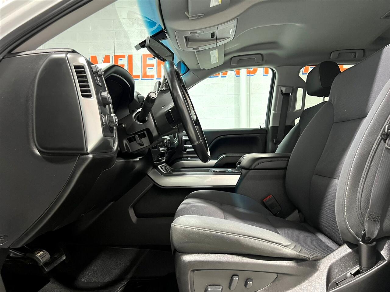 Chevrolet Silverado 1500 LT Crew Cab 4WD 2018 Chevrolet Silverado 1500 LT Crew Cab 4WD 2018