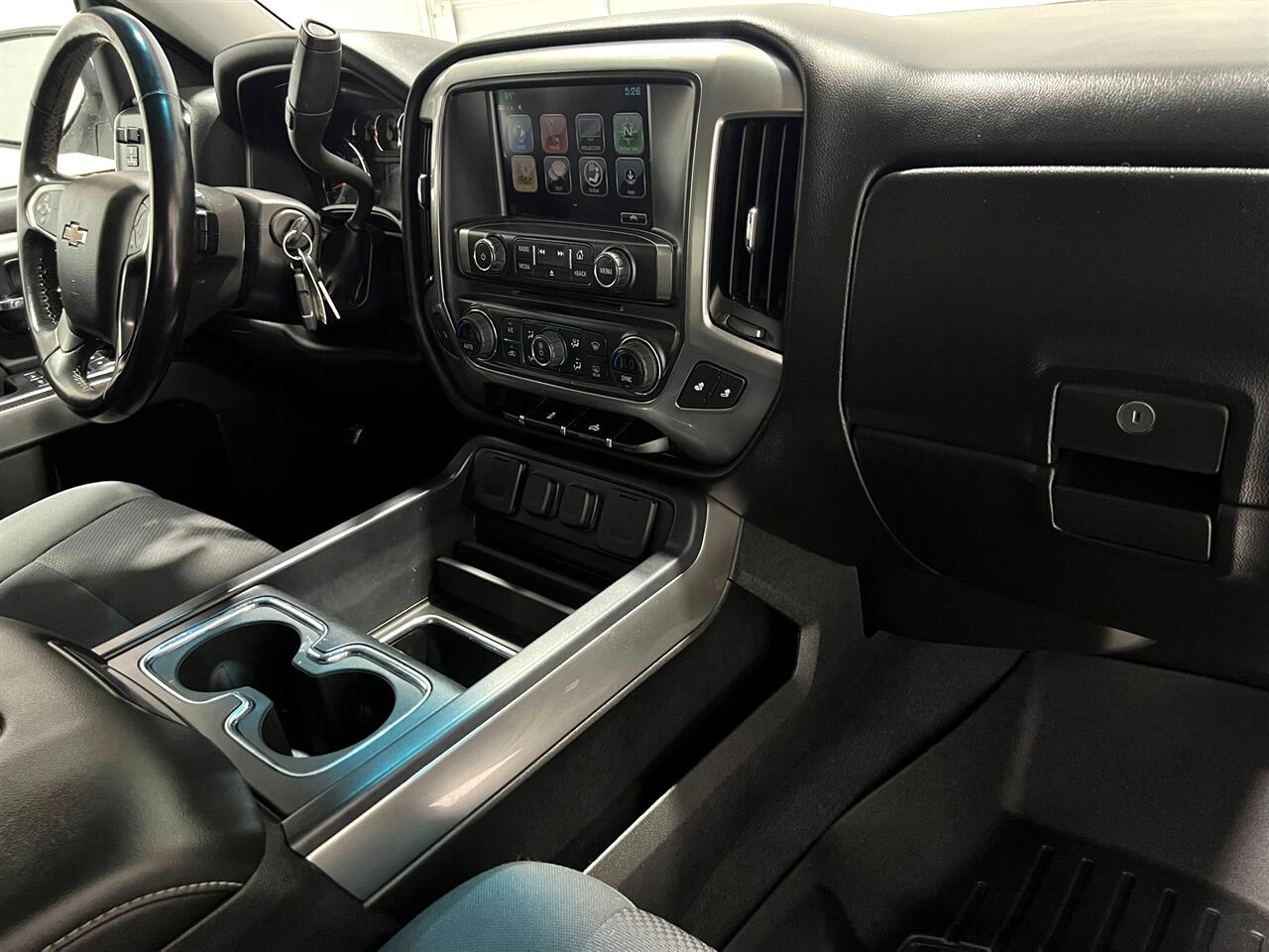 Chevrolet Silverado 1500 LT Crew Cab 4WD 2018 Chevrolet Silverado 1500 LT Crew Cab 4WD 2018