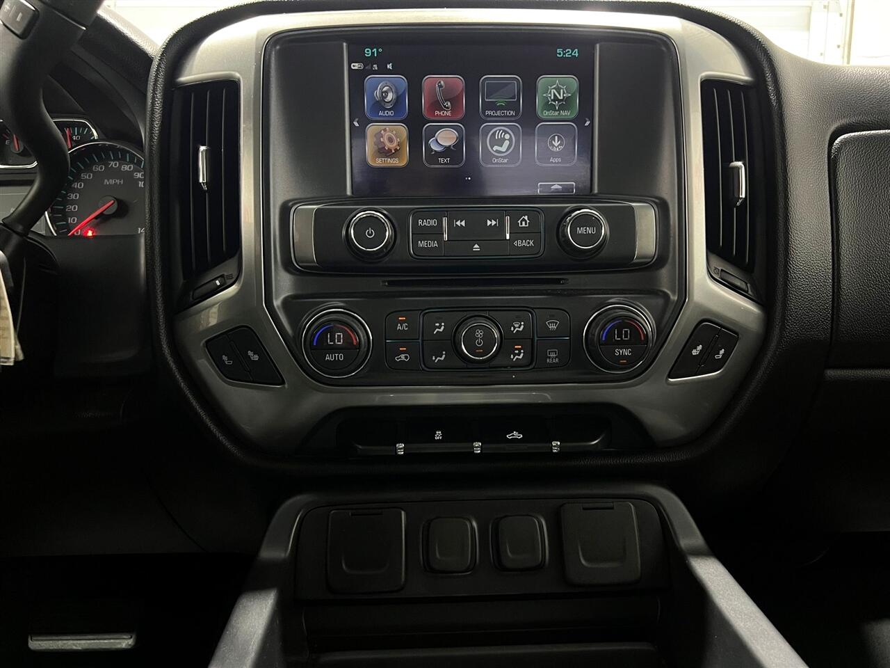 Chevrolet Silverado 1500 LT Crew Cab 4WD 2018 Chevrolet Silverado 1500 LT Crew Cab 4WD 2018