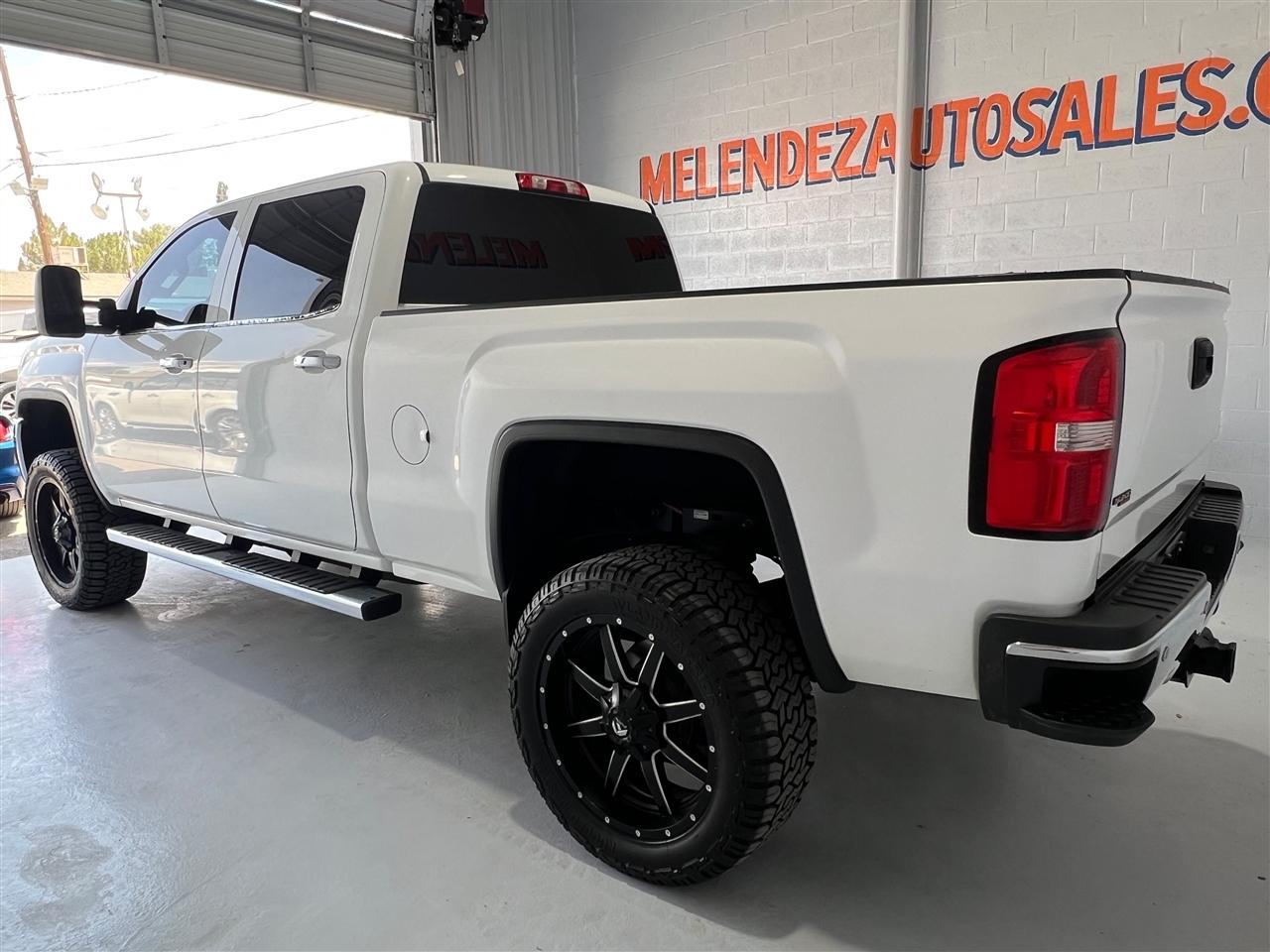 GMC Sierra 2500HD SLT Crew Cab 2WD 2015