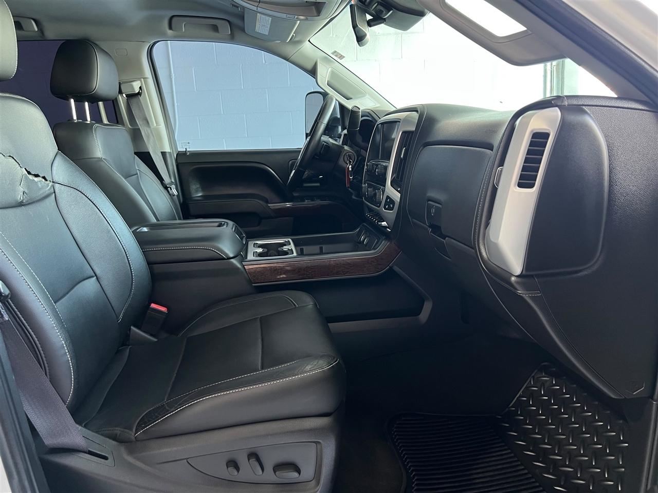 GMC Sierra 2500HD SLT Crew Cab 2WD 2015