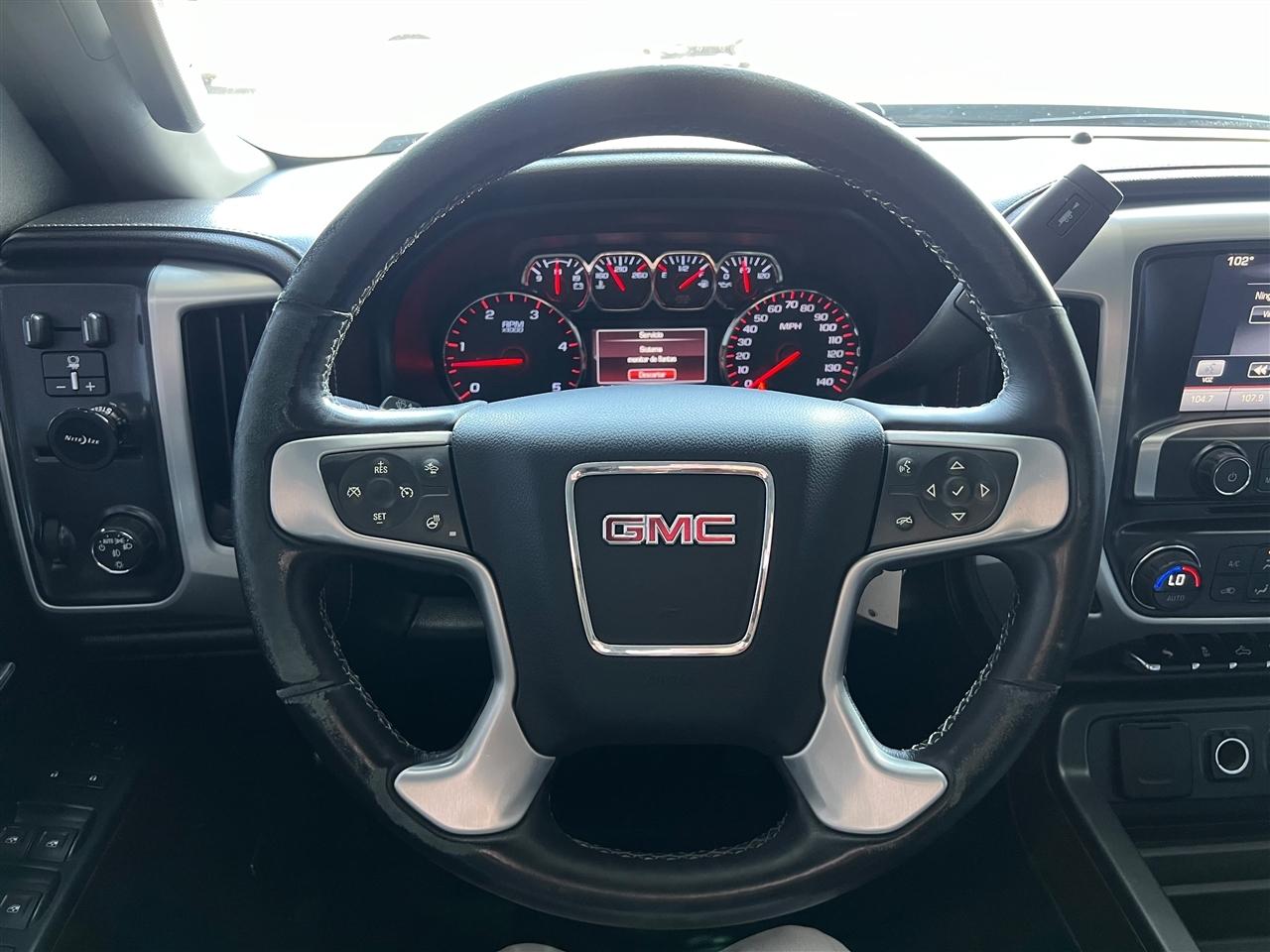 GMC Sierra 2500HD SLT Crew Cab 2WD 2015