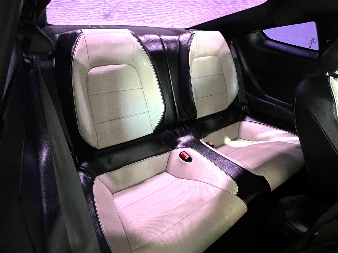 Ford Mustang EcoBoost Premium Coupe 2019 Ford Mustang EcoBoost Premium Coupe 2019