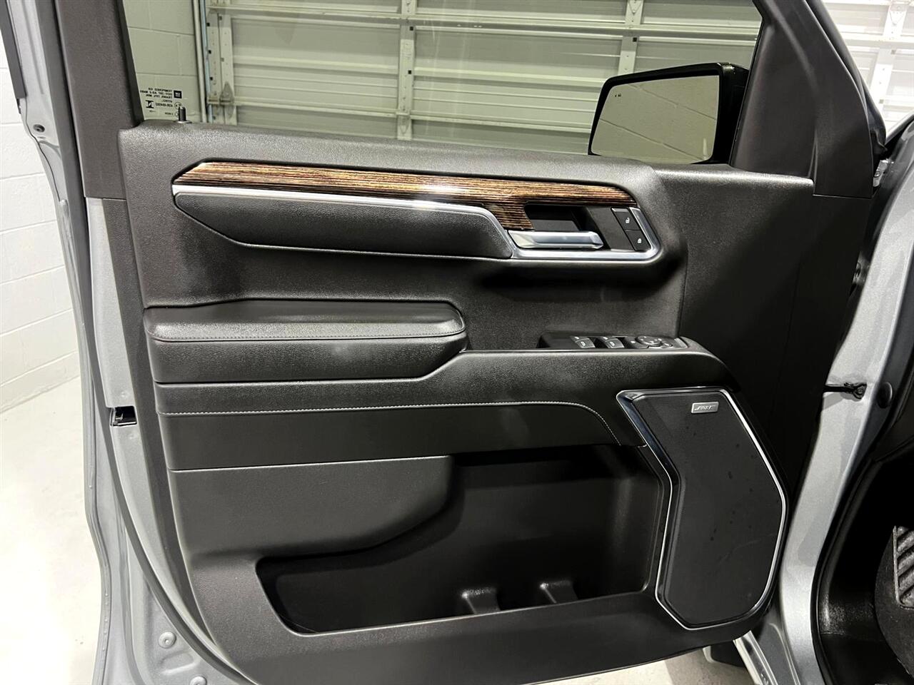 GMC Sierra 1500 Elevation Crew Cab 4WD 2023 GMC Sierra 1500 Elevation Crew Cab 4WD 2023