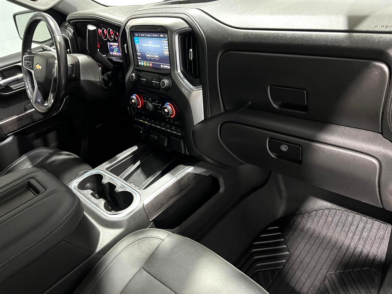 Chevrolet Silverado 1500 LTZ Crew Cab 4WD 2020 Chevrolet Silverado 1500 LTZ Crew Cab 4WD 2020